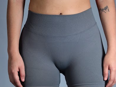 short gris